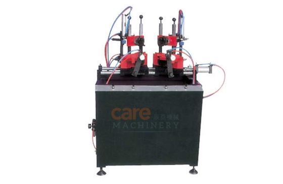 Porcellana Macchine automatiche di fabbricazione della finestra di UPVC, macchina d'angolo 2800r/min di pulizia di CNC fornitore